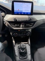 Ford Focus 2022-thumb-29