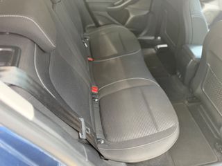 Ford Focus 2022-thumb-40