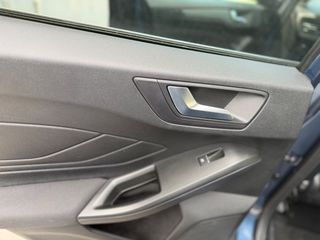 Ford Focus 2022-thumb-42