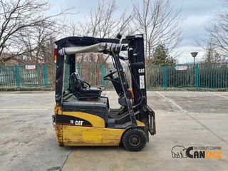 CAT 2006 ΠΡΟΣΦΟΡΑ ΑΠΟ 8.000€ --> 7.200€-thumb-1