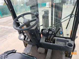 CAT 2006 ΠΡΟΣΦΟΡΑ ΑΠΟ 8.000€ --> 7.200€-thumb-7