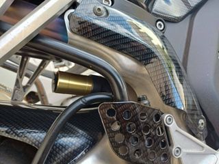 Honda CBR 1000RR 2005 FIREBLADE-thumb-5