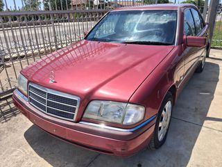 Mercedes-Benz C 180 2005 elegance-thumb-3