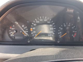 Mercedes-Benz C 180 2005 elegance-thumb-12