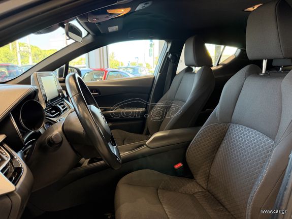 Toyota C-HR 2022 1.8 HYBRID - BUSINESS EDITION