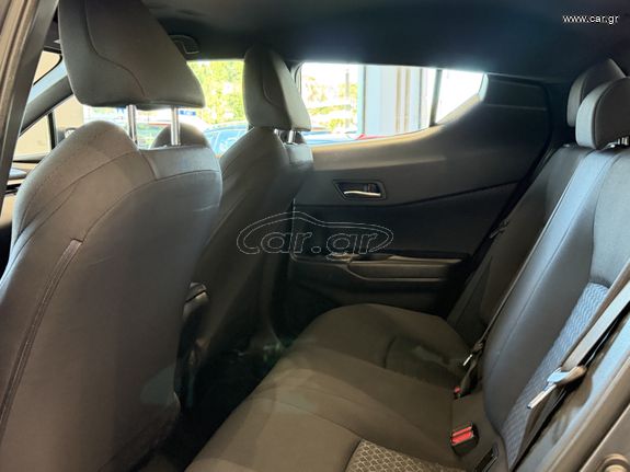 Toyota C-HR 2022 1.8 HYBRID - BUSINESS EDITION