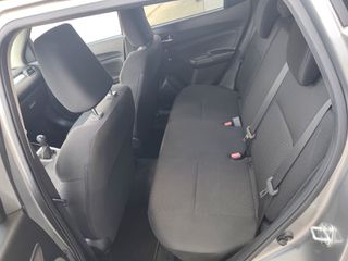 Suzuki Swift 2019-thumb-17