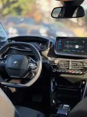 Peugeot 208 2022 1.2 Allure 100hp-thumb-9