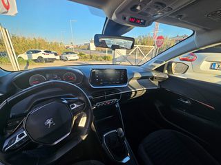 Peugeot 208 2023 LIKE-thumb-6