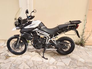 Triumph Tiger 800 XC 2011-thumb-1