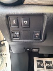 Nissan Micra 2018 K12-thumb-8