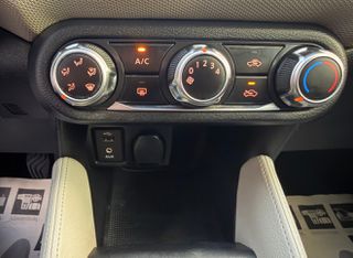 Nissan Micra 2018 K12-thumb-13