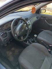 Ford Focus 2003-thumb-2