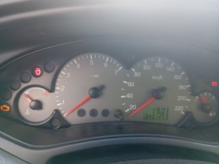 Ford Focus 2003-thumb-3