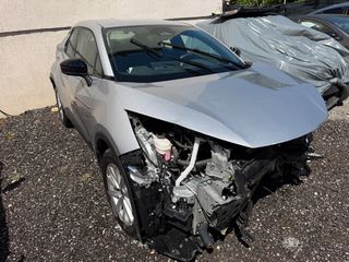 Toyota C-HR 2025 1.8 HYBRID