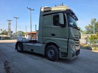 Mercedes-Benz 2012-thumb-2