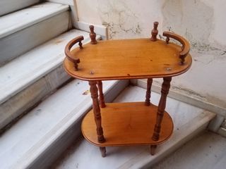 ΒΟΗΘΗΤΙΚΌ ΤΡΑΠΕΖΆΚΙ ΣΑΛΟΝΙΟΎ