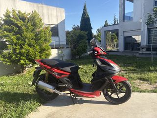 Kymco Super 8 2011-thumb-4