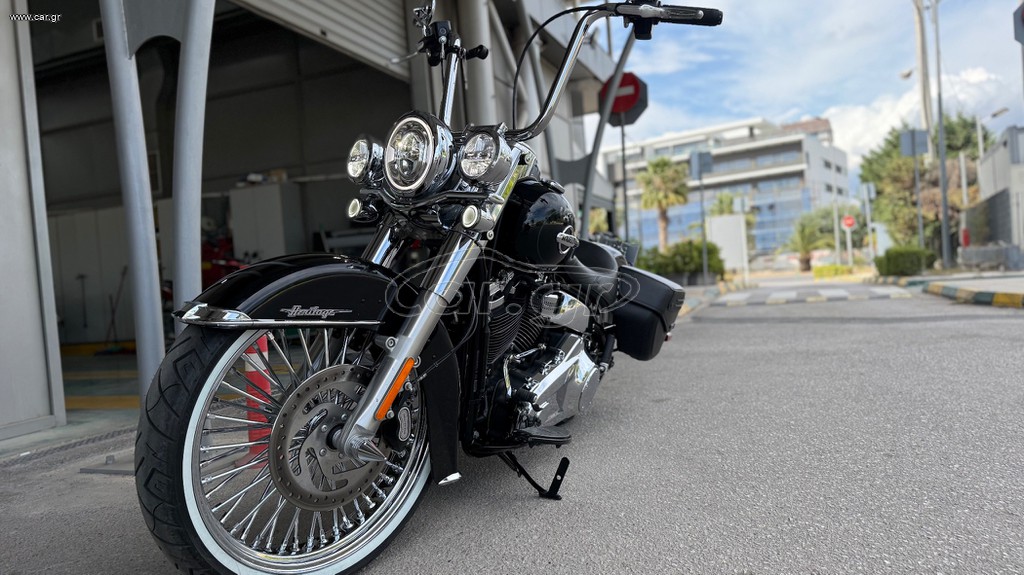 Harley Davidson Heritage Softail Classic 2022 FLHC - 107 CI - Milwaukee - CHICANO RIMS, 21/18