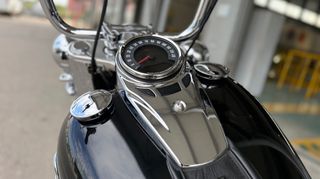 Harley Davidson Heritage Softail Classic 2022 FLHC - 107 CI - Milwaukee - CHICANO RIMS, 21/18-thumb-26