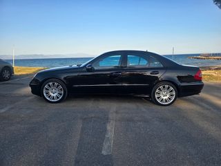 Mercedes-Benz E 200 2009 AVANTGARDE FACELIFT