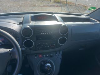 Peugeot Partner 2017 RALLYE-thumb-8