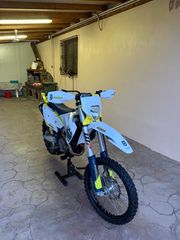 Husqvarna FE 250 2024 FE 250-thumb-3