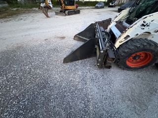 Φορτωτάκι Bobcat 2024-thumb-1