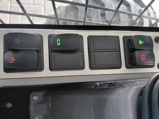 Φορτωτάκι Graecus 2026 MYRMIDON SS12 Cab A/C Φορτωτάκι τύπου Bobcat-thumb-3