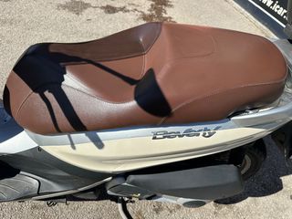 Piaggio Beverly 300 2015 BEVERLY 300-thumb-6