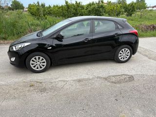 Hyundai i 30 2016 1.6 DIESEL-thumb-1