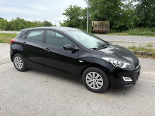 Hyundai i 30 2016 1.6 DIESEL-thumb-2