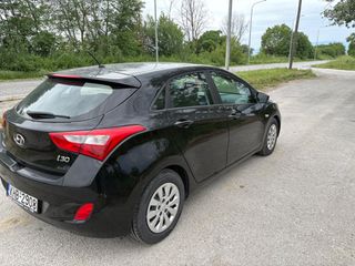 Hyundai i 30 2016 1.6 DIESEL-thumb-5