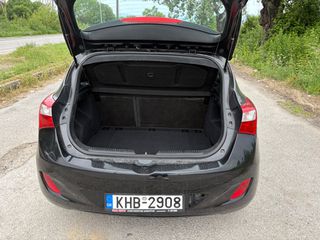 Hyundai i 30 2016 1.6 DIESEL-thumb-6