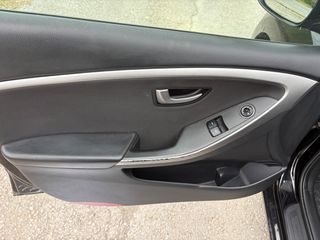 Hyundai i 30 2016 1.6 DIESEL-thumb-12