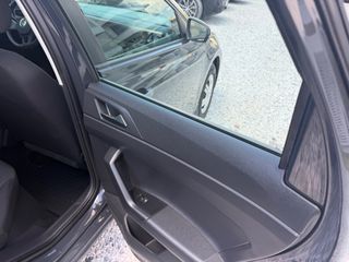 Volkswagen Polo 2021 1.0 MPI TRENDLINE-thumb-11