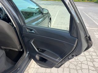 Volkswagen Polo 2021 1.0 MPI TRENDLINE-thumb-9