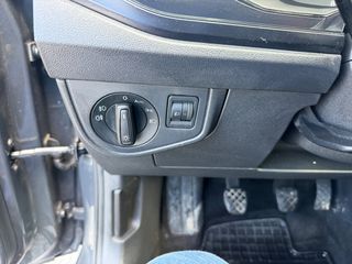 Volkswagen Polo 2021 1.0 MPI TRENDLINE-thumb-27