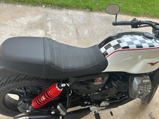 Moto Guzzi V 7 2024 STONE TEN-thumb-6