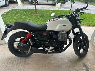 Moto Guzzi V 7 2024 STONE TEN-thumb-8