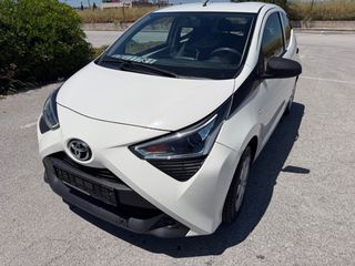 Toyota Aygo 2021 1.0 VVT-I X-voice 72