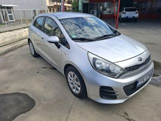Kia Rio 2016 1.1 CRDI DIESEL-thumb-3