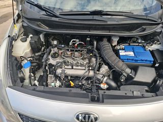 Kia Rio 2016 1.1 CRDI DIESEL-thumb-7