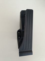 Μονάδα πεντάλ γκαζιού γνήσια Mercedes-Benz για GLE w167, C-class w205, E-class w213