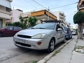 Ford Focus 2000 1.6 5D-thumb-3