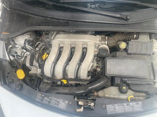Renault Clio 2010 CLIO 1,6 16V GT-thumb-17