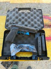 BERETTA 92 FS 9mm-thumb-1