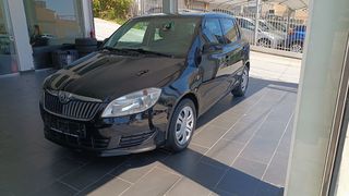 Skoda Fabia 2014 1.2 DIESEL 75HP-thumb-1