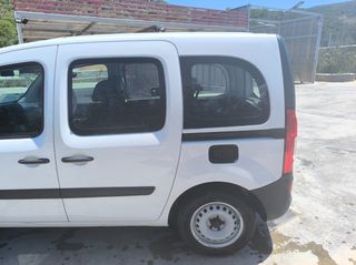 Mercedes-Benz Citan 2017 C180-thumb-9