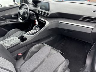Peugeot 3008 2018 1.5 Blue-HDi Allure-thumb-13
